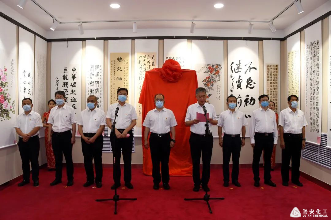 bsport官网:Mysteel早读：黑色期货夜盘跌落福德士河发布铁矿石产销陈述